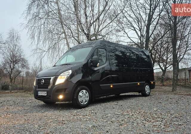 Черный Ниссан NV400, объемом двигателя 2.3 л и пробегом 169 тыс. км за 23500 $, фото 1 на Automoto.ua