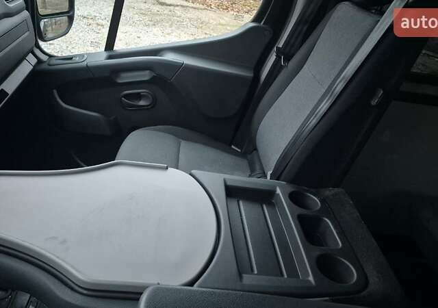 Черный Ниссан NV400, объемом двигателя 2.3 л и пробегом 169 тыс. км за 23500 $, фото 18 на Automoto.ua