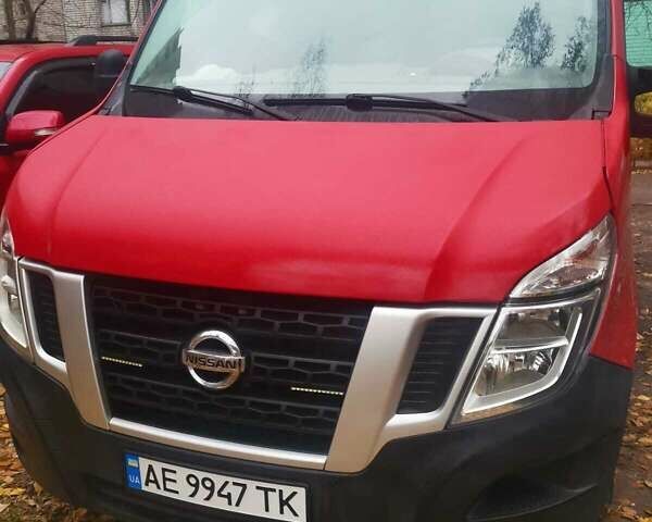 Красный Ниссан NV400, объемом двигателя 2.3 л и пробегом 245 тыс. км за 12000 $, фото 17 на Automoto.ua