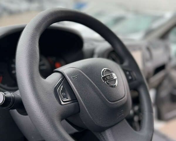 Ніссан NV400, об'ємом двигуна 2.3 л та пробігом 226 тис. км за 19300 $, фото 29 на Automoto.ua