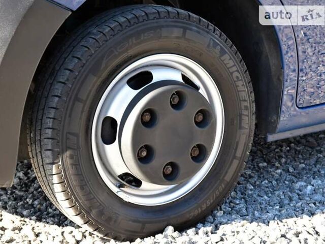 Ніссан NV400, об'ємом двигуна 2.3 л та пробігом 92 тис. км за 21600 $, фото 10 на Automoto.ua