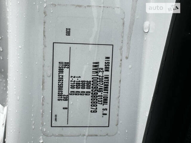 Ніссан NV400, об'ємом двигуна 2.3 л та пробігом 148 тис. км за 18599 $, фото 24 на Automoto.ua