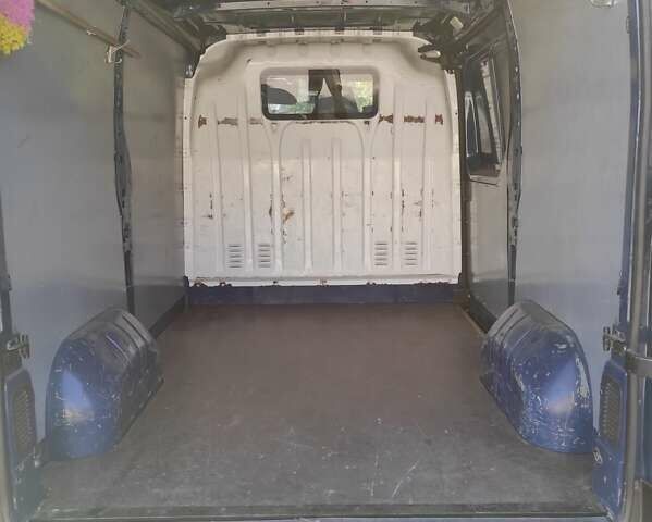 Синій Ніссан NV400, об'ємом двигуна 2.3 л та пробігом 320 тис. км за 11500 $, фото 9 на Automoto.ua