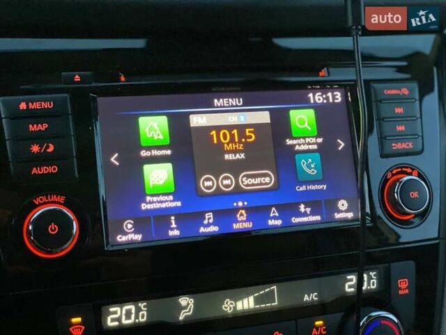 Белый Ниссан Rogue Sport, объемом двигателя 2 л и пробегом 61 тыс. км за 17690 $, фото 25 на Automoto.ua