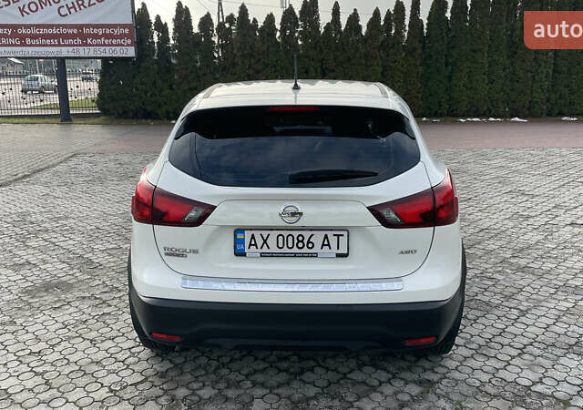 Білий Ніссан Rogue Sport, об'ємом двигуна 2 л та пробігом 62 тис. км за 14800 $, фото 21 на Automoto.ua