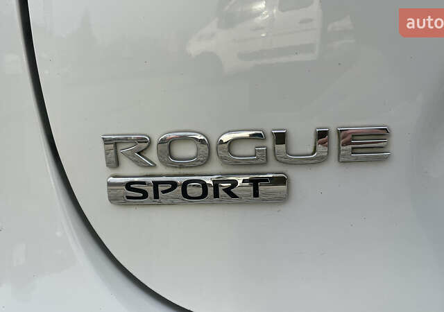 Білий Ніссан Rogue Sport, об'ємом двигуна 2 л та пробігом 62 тис. км за 14800 $, фото 26 на Automoto.ua