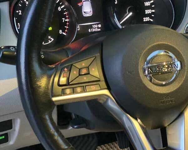 Белый Ниссан Rogue Sport, объемом двигателя 2 л и пробегом 61 тыс. км за 17690 $, фото 21 на Automoto.ua