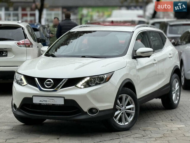 Белый Ниссан Rogue Sport, объемом двигателя 2 л и пробегом 68 тыс. км за 16900 $, фото 10 на Automoto.ua