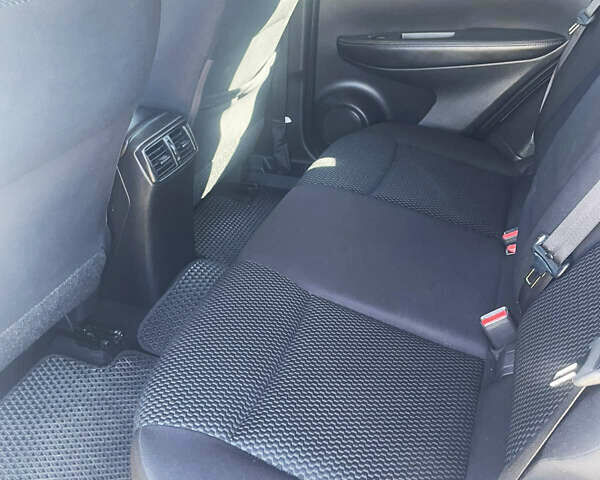 Білий Ніссан Rogue Sport, об'ємом двигуна 2 л та пробігом 98 тис. км за 14700 $, фото 14 на Automoto.ua