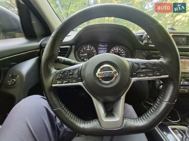 Белый Ниссан Rogue Sport, объемом двигателя 2 л и пробегом 155 тыс. км за 15500 $, фото 15 на Automoto.ua