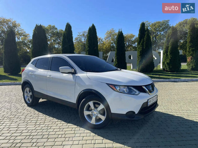 Білий Ніссан Rogue Sport, об'ємом двигуна 2 л та пробігом 98 тис. км за 14700 $, фото 8 на Automoto.ua