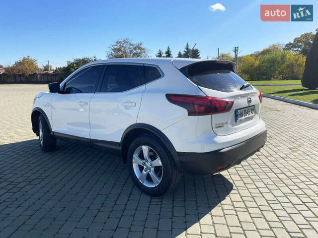 Білий Ніссан Rogue Sport, об'ємом двигуна 2 л та пробігом 98 тис. км за 14700 $, фото 3 на Automoto.ua