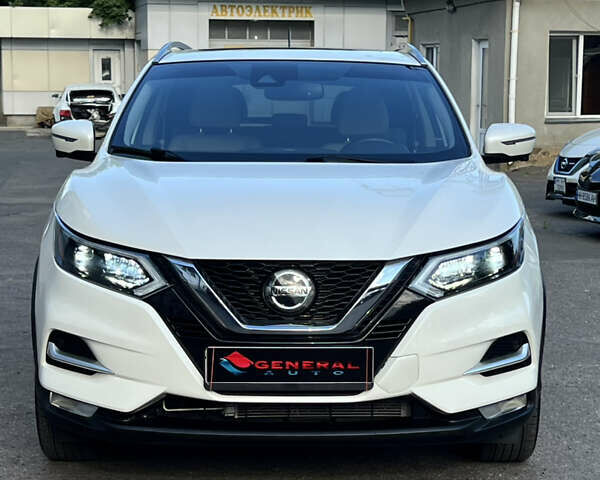 Білий Ніссан Rogue Sport, об'ємом двигуна 2 л та пробігом 32 тис. км за 19400 $, фото 1 на Automoto.ua