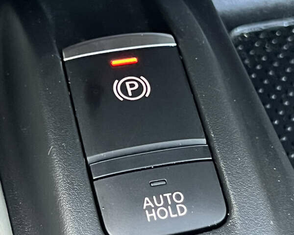 Білий Ніссан Rogue Sport, об'ємом двигуна 2 л та пробігом 32 тис. км за 19400 $, фото 41 на Automoto.ua