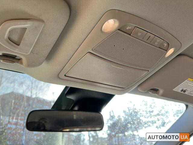 Білий Ніссан Rogue Sport, об'ємом двигуна 2 л та пробігом 74 тис. км за 16400 $, фото 19 на Automoto.ua