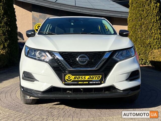 Білий Ніссан Rogue Sport, об'ємом двигуна 2 л та пробігом 74 тис. км за 16400 $, фото 1 на Automoto.ua