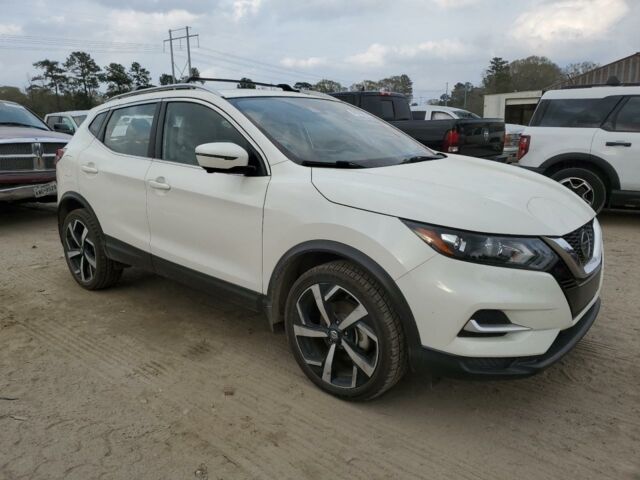 Белый Ниссан Rogue Sport, объемом двигателя 2 л и пробегом 131 тыс. км за 13500 $, фото 2 на Automoto.ua
