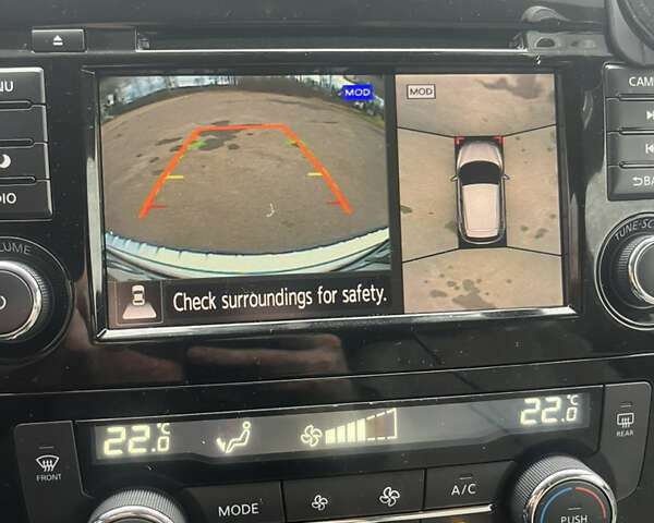 Белый Ниссан Rogue Sport, объемом двигателя 2 л и пробегом 29 тыс. км за 18000 $, фото 27 на Automoto.ua