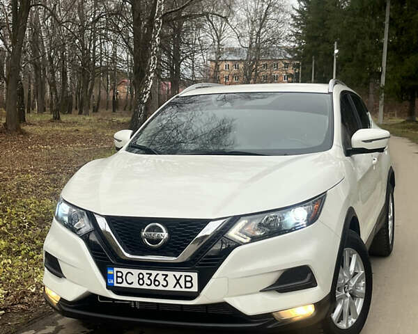 Белый Ниссан Rogue Sport, объемом двигателя 2 л и пробегом 29 тыс. км за 18000 $, фото 17 на Automoto.ua