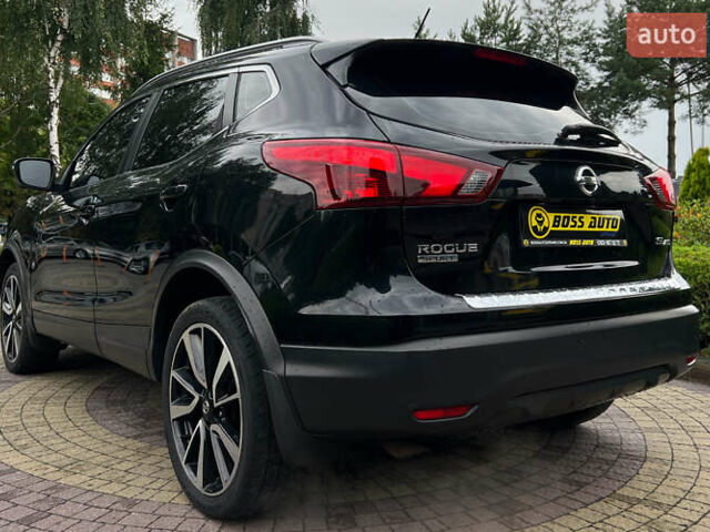 Черный Ниссан Rogue Sport, объемом двигателя 2 л и пробегом 179 тыс. км за 16300 $, фото 4 на Automoto.ua