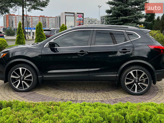 Черный Ниссан Rogue Sport, объемом двигателя 2 л и пробегом 179 тыс. км за 16300 $, фото 3 на Automoto.ua