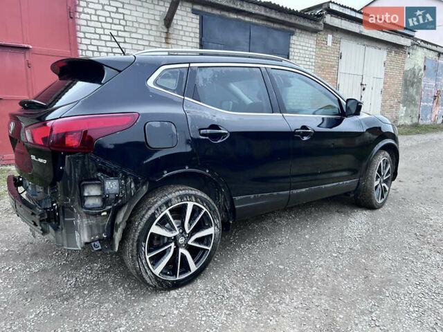 Чорний Ніссан Rogue Sport, об'ємом двигуна 0 л та пробігом 117 тис. км за 12250 $, фото 7 на Automoto.ua