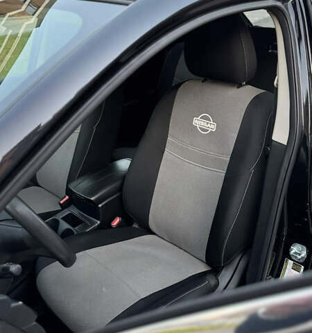 Чорний Ніссан Rogue Sport, об'ємом двигуна 2 л та пробігом 60 тис. км за 12490 $, фото 7 на Automoto.ua