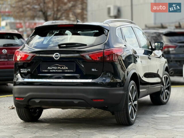 Чорний Ніссан Rogue Sport, об'ємом двигуна 2 л та пробігом 88 тис. км за 16900 $, фото 27 на Automoto.ua