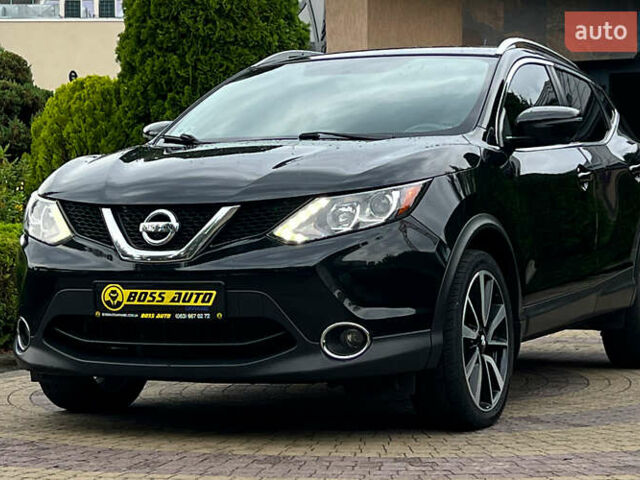 Черный Ниссан Rogue Sport, объемом двигателя 2 л и пробегом 179 тыс. км за 16300 $, фото 2 на Automoto.ua