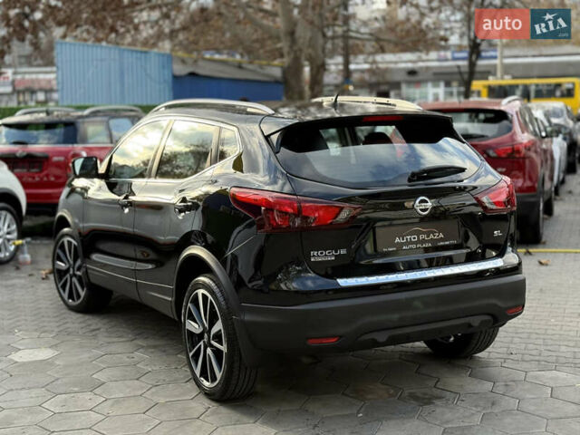 Чорний Ніссан Rogue Sport, об'ємом двигуна 2 л та пробігом 88 тис. км за 16900 $, фото 32 на Automoto.ua