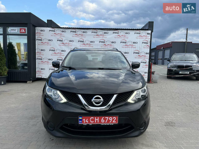 Черный Ниссан Rogue Sport, объемом двигателя 2 л и пробегом 182 тыс. км за 13550 $, фото 1 на Automoto.ua