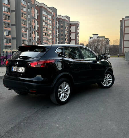 Чорний Ніссан Rogue Sport, об'ємом двигуна 2 л та пробігом 60 тис. км за 12490 $, фото 2 на Automoto.ua