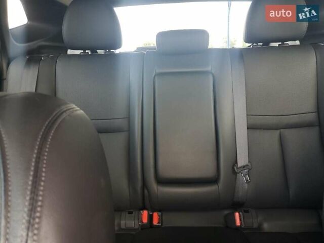 Чорний Ніссан Rogue Sport, об'ємом двигуна 2 л та пробігом 131 тис. км за 2100 $, фото 9 на Automoto.ua