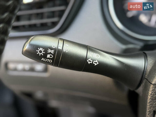 Чорний Ніссан Rogue Sport, об'ємом двигуна 2 л та пробігом 88 тис. км за 16900 $, фото 58 на Automoto.ua