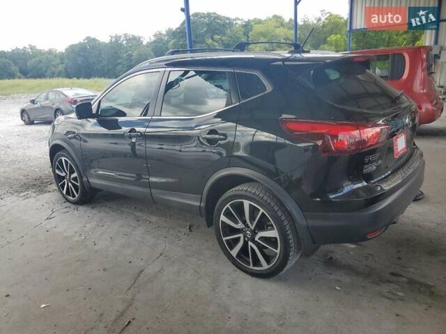 Черный Ниссан Rogue Sport, объемом двигателя 2 л и пробегом 131 тыс. км за 2400 $, фото 1 на Automoto.ua