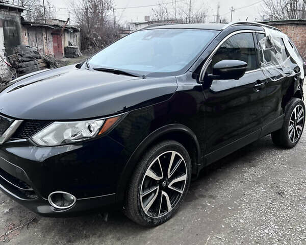 Чорний Ніссан Rogue Sport, об'ємом двигуна 0 л та пробігом 117 тис. км за 12250 $, фото 1 на Automoto.ua