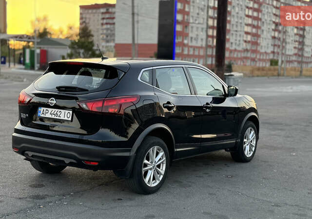 Черный Ниссан Rogue Sport, объемом двигателя 2 л и пробегом 49 тыс. км за 15899 $, фото 6 на Automoto.ua
