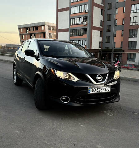 Чорний Ніссан Rogue Sport, об'ємом двигуна 2 л та пробігом 60 тис. км за 12490 $, фото 1 на Automoto.ua