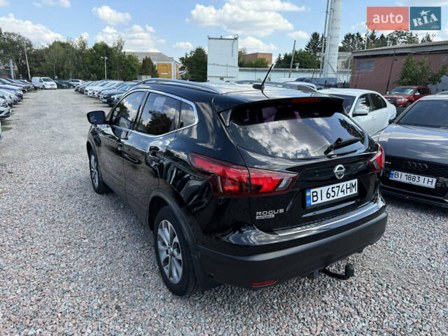 Черный Ниссан Rogue Sport, объемом двигателя 2 л и пробегом 90 тыс. км за 14900 $, фото 7 на Automoto.ua