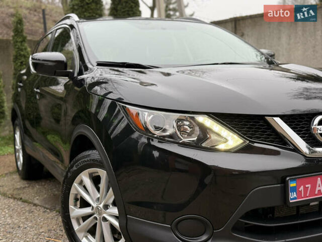 Чорний Ніссан Rogue Sport, об'ємом двигуна 2 л та пробігом 151 тис. км за 13800 $, фото 4 на Automoto.ua