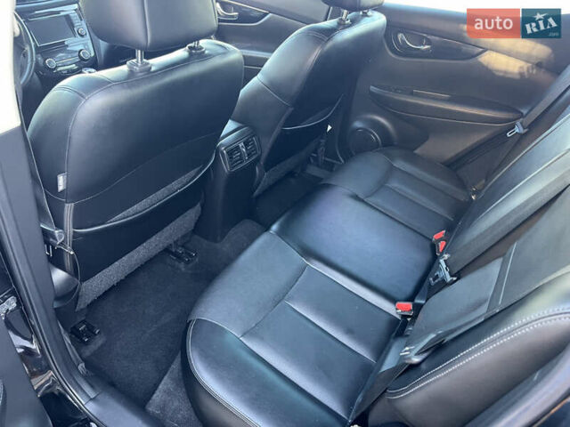 Черный Ниссан Rogue Sport, объемом двигателя 2 л и пробегом 161 тыс. км за 16500 $, фото 24 на Automoto.ua