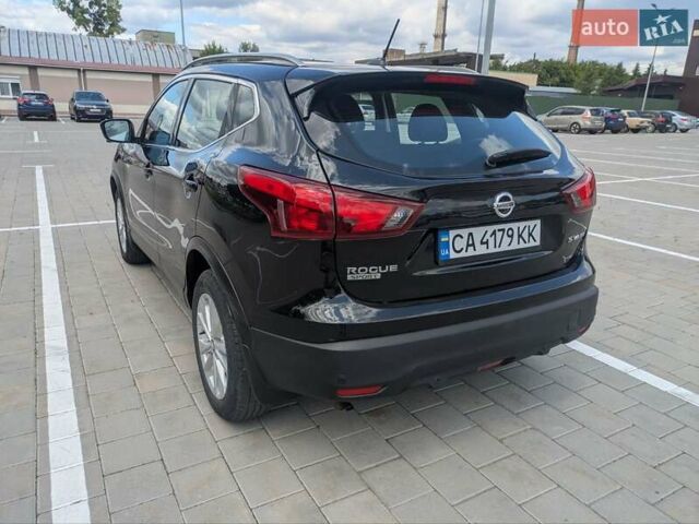 Черный Ниссан Rogue Sport, объемом двигателя 2 л и пробегом 93 тыс. км за 14800 $, фото 3 на Automoto.ua