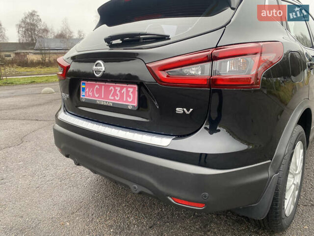 Черный Ниссан Rogue Sport, объемом двигателя 2 л и пробегом 125 тыс. км за 14450 $, фото 20 на Automoto.ua