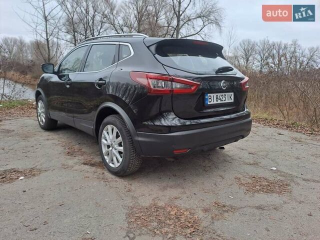 Черный Ниссан Rogue Sport, объемом двигателя 2 л и пробегом 49 тыс. км за 17500 $, фото 2 на Automoto.ua