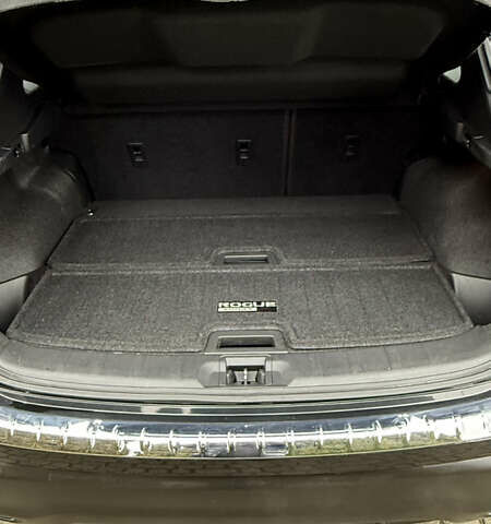 Черный Ниссан Rogue Sport, объемом двигателя 2 л и пробегом 70 тыс. км за 14450 $, фото 26 на Automoto.ua