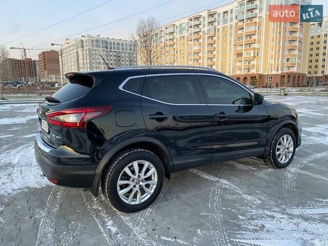 Черный Ниссан Rogue Sport, объемом двигателя 2 л и пробегом 83 тыс. км за 17350 $, фото 20 на Automoto.ua