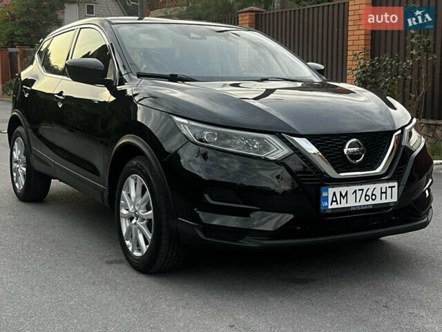 Чорний Ніссан Rogue Sport, об'ємом двигуна 2 л та пробігом 64 тис. км за 16700 $, фото 8 на Automoto.ua