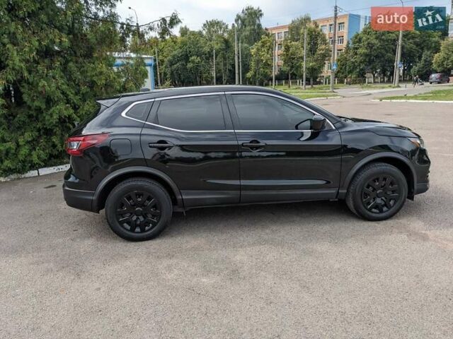 Черный Ниссан Rogue Sport, объемом двигателя 2 л и пробегом 123 тыс. км за 14500 $, фото 8 на Automoto.ua
