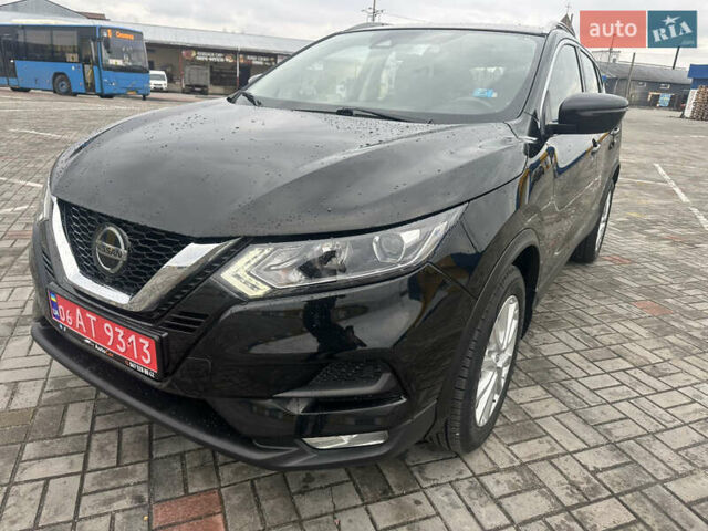 Черный Ниссан Rogue Sport, объемом двигателя 2 л и пробегом 69 тыс. км за 15800 $, фото 4 на Automoto.ua