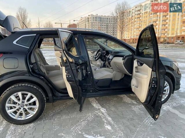 Черный Ниссан Rogue Sport, объемом двигателя 2 л и пробегом 83 тыс. км за 17350 $, фото 41 на Automoto.ua